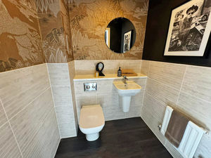 Photo 7- click for photo gallery